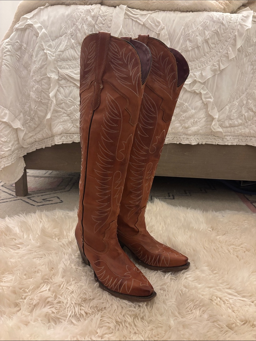 Women's Tall Western Cowboy Boots in Chestnut Brown